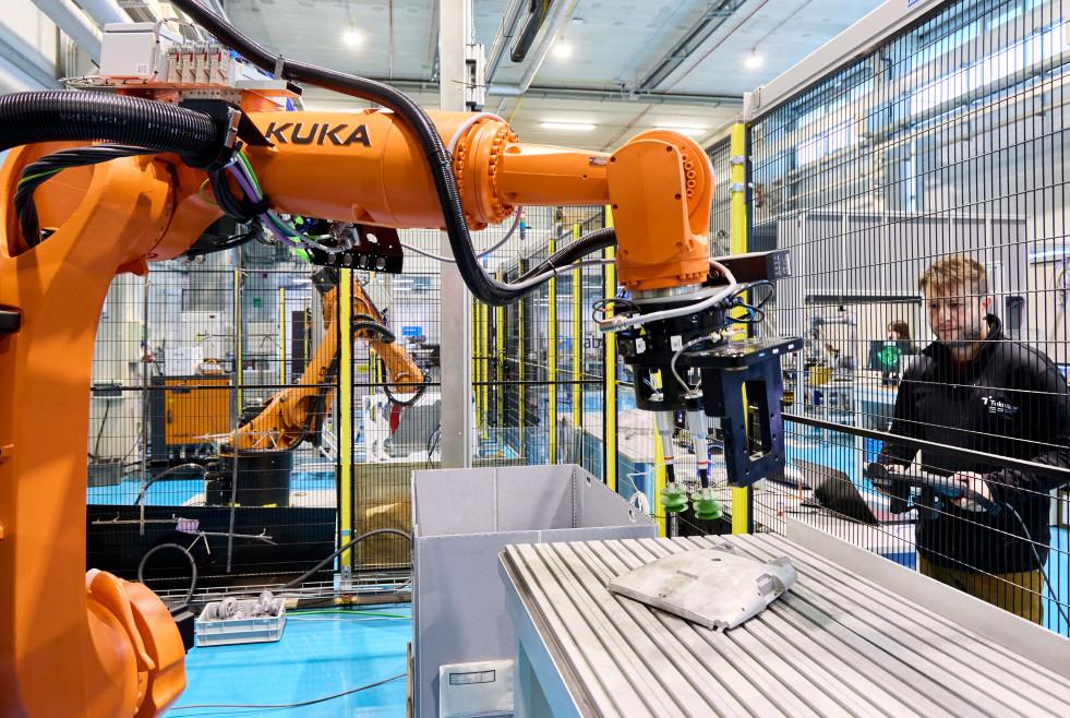 Robotics Robotics